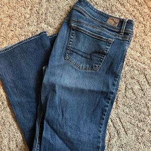 American Eagle Outfitters Women's Boot Cut Jeans in Indigo
